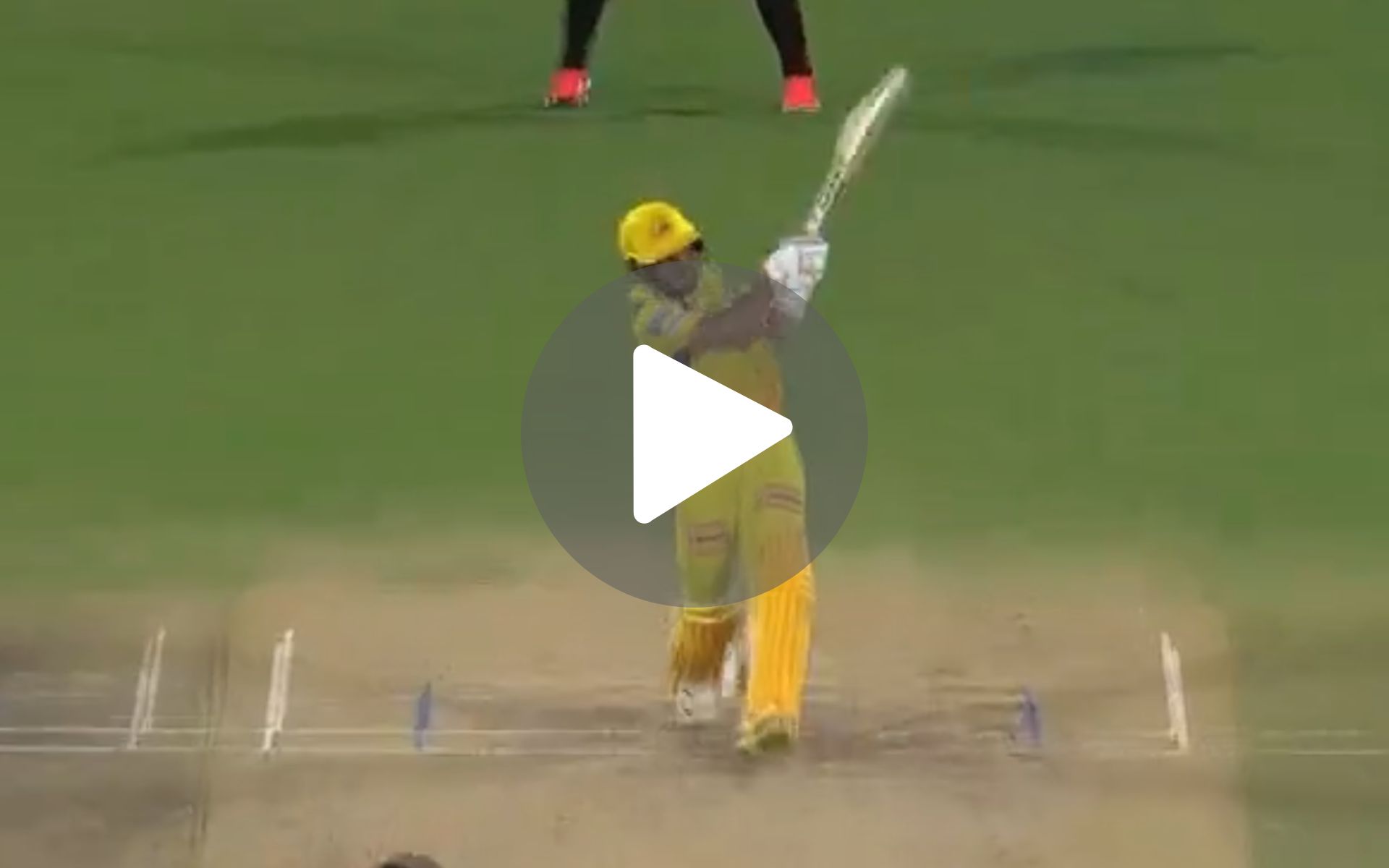 [Watch] Ruturaj Gaikwad 'Slaps' Cummins For Authoritative Six To Reach His 27-Ball Fifty